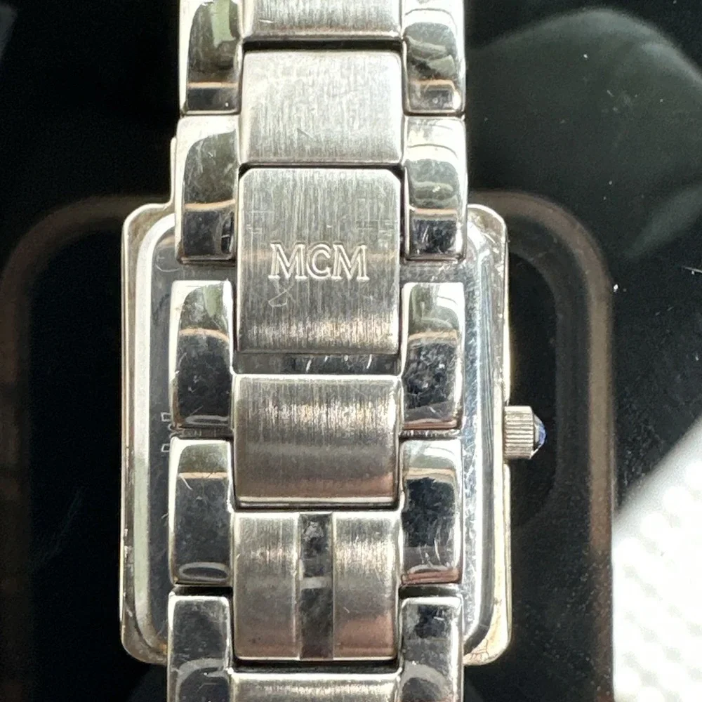 MCM AM.LINE 6991‎ Women's Stainless Steel Quartz Watch Swiss Movement